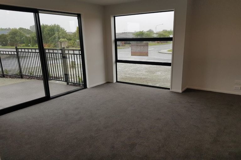 Photo of property in 45 Welsford Street, Woodend, 7610