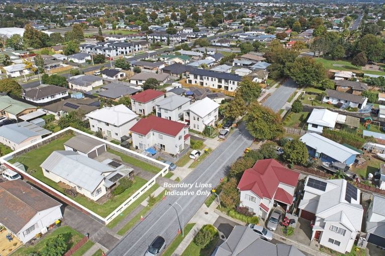 Photo of property in 17 Pukeroa Place, Papakura, 2110