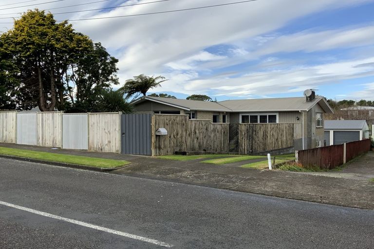 Photo of property in 26 Hua Street, Bell Block, New Plymouth, 4312