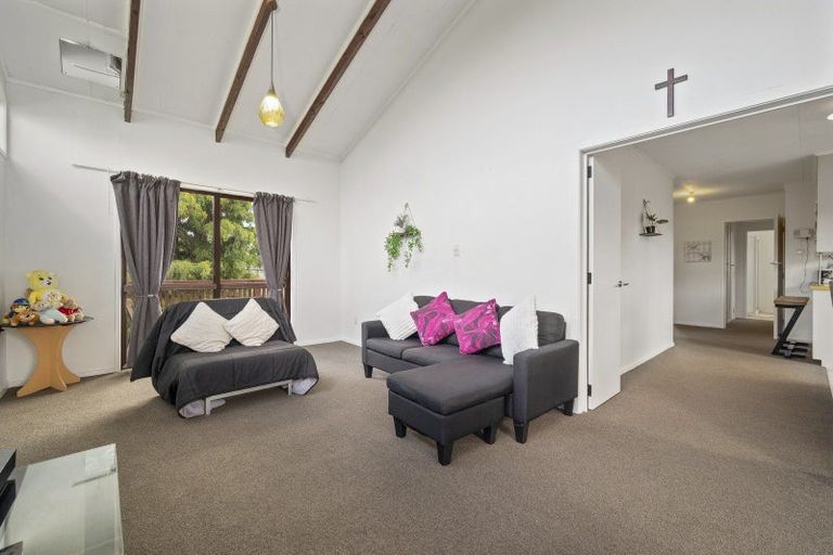 Photo of property in 1 Deborah Place, Mangakakahi, Rotorua, 3015
