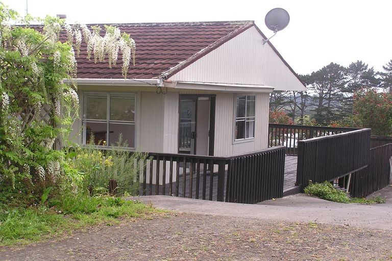 Photo of property in 462 Wairere Road, Waitakere, Henderson, 0782