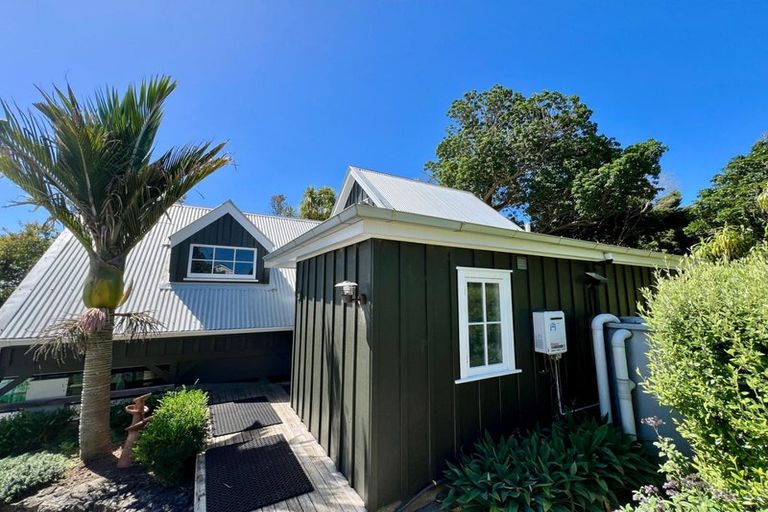 Photo of property in 64 Church Street, Devonport, Auckland, 0624