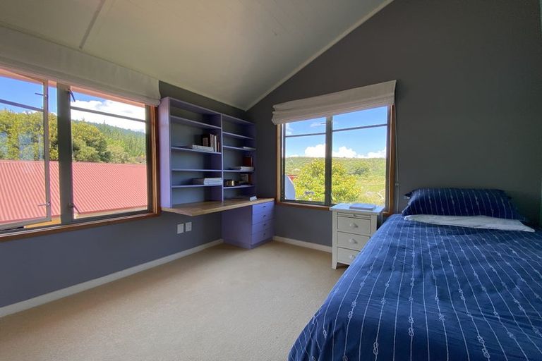 Photo of property in 44 Nyhane Drive, Ligar Bay, Takaka, 7183