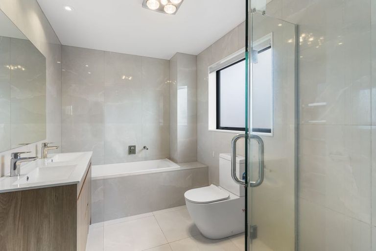 Photo of property in 15 Repehina Road, Flat Bush, Auckland, 2019