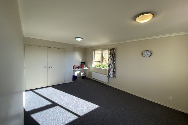 Photo of property in 24b Bathgate Street, Johnsonville, Wellington, 6037