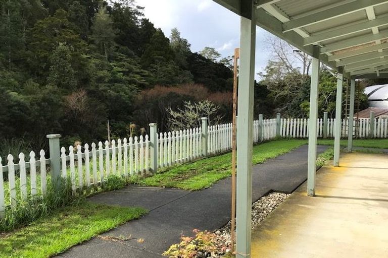 Photo of property in 94 Saleyards Road, Puhoi, Warkworth, 0994