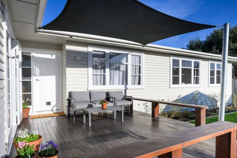 Photo of property in 15b Lifford Place, Awapuni, Palmerston North, 4412
