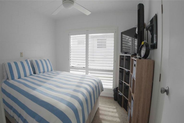 Photo of property in 1/45 Oceanbeach Road, Mount Maunganui, 3116