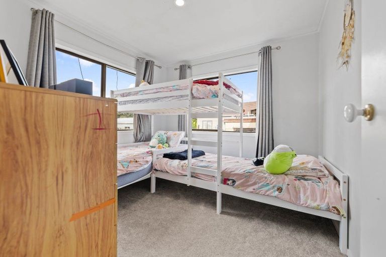 Photo of property in 1 Jasmine Avenue, Dinsdale, Hamilton, 3204