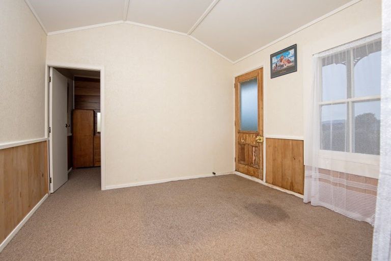 Photo of property in 68 Fauvels Road, Eketahuna, 4996