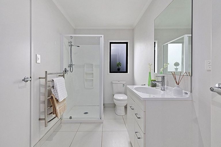 Photo of property in 13 Puarangi Lane, Stanmore Bay, Whangaparaoa, 0932