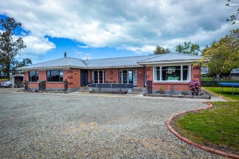 Photo of property in 14 Arowhenua Station Road, Kerrytown, Timaru, 7973