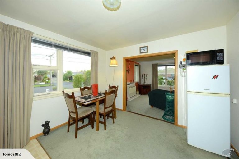 Photo of property in 12 Erin Crescent, Mairehau, Christchurch, 8013