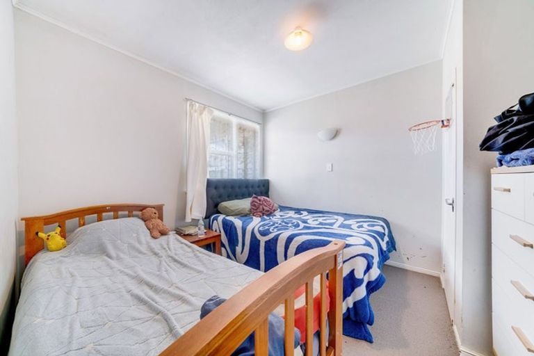 Photo of property in 52 Friedlanders Road, Manurewa, Auckland, 2102