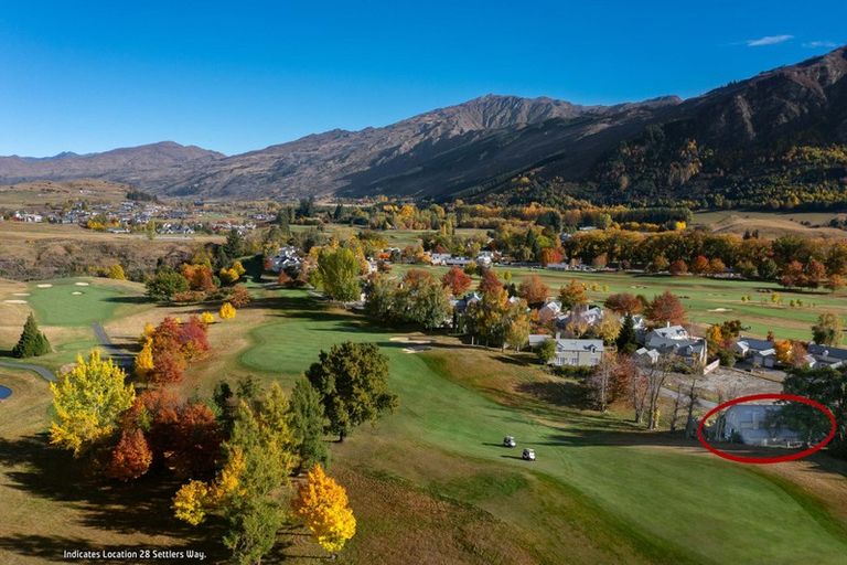 Photo of property in Millbrook Resort, 28 Settlers Way, Arrowtown, 9371
