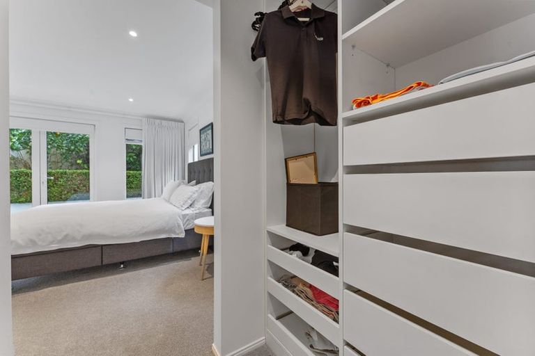 Photo of property in 15 The Strand, Takapuna, Auckland, 0622