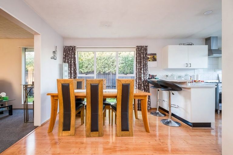 Photo of property in 28 Roydon Drive, Templeton, Christchurch, 8042