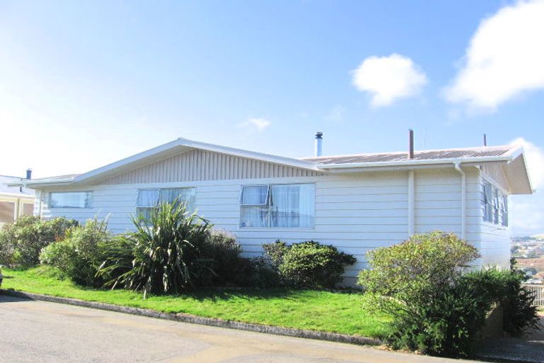 Photo of property in 15 Rossport Street, Johnsonville, Wellington, 6037