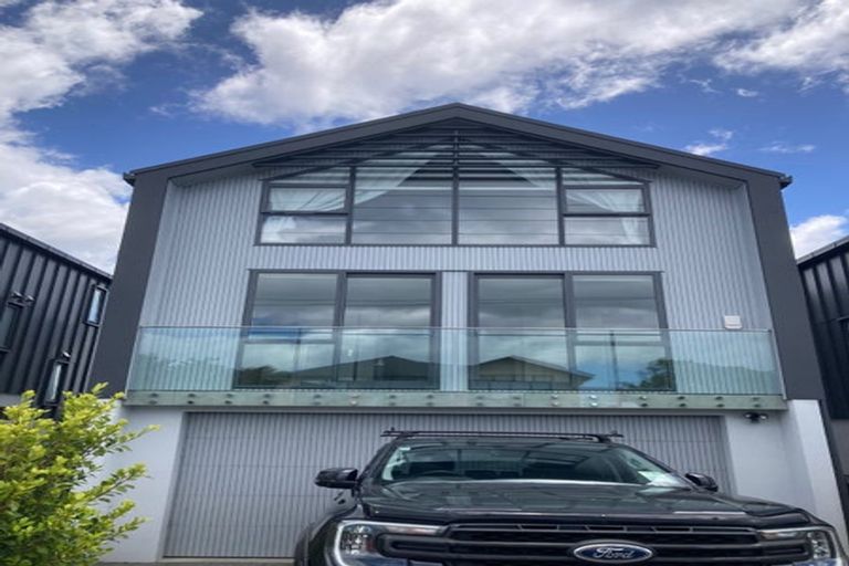 Photo of property in 108b Coronation Road, Hillcrest, Auckland, 0627