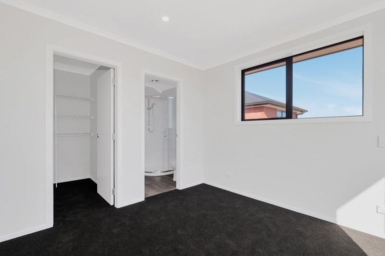 Photo of property in 33 Kiritiana Close, Pyes Pa, Tauranga, 3112