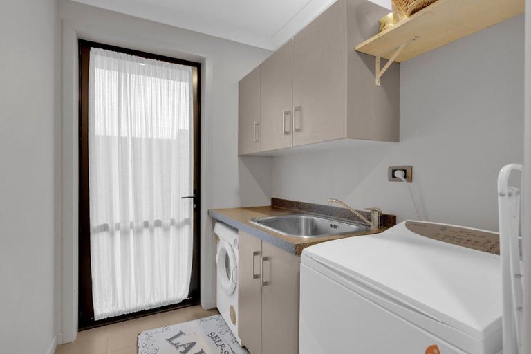 Photo of property in 18 Connor Court, Huntington, Hamilton, 3210