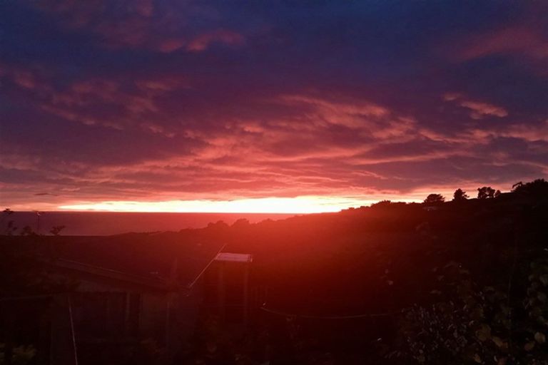 Photo of property in 6 Madeley Road, Mount Pleasant, Christchurch, 8081