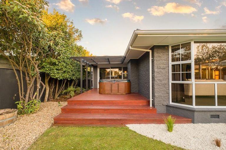 Photo of property in 306 Cranford Street, St Albans, Christchurch, 8052