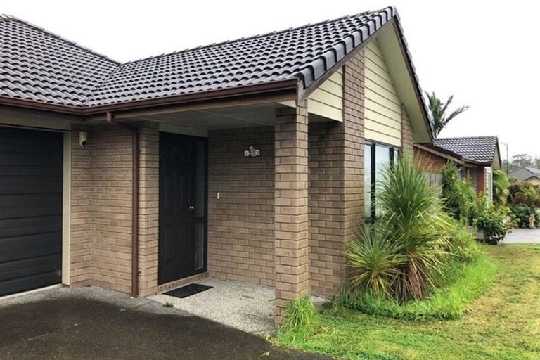 Photo of property in 19 Saltwood Street, Red Beach, 0932
