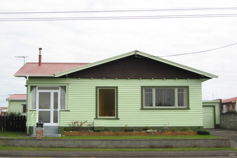 Photo of property in 23 Omata Road, Westown, New Plymouth, 4310