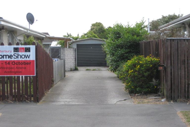 Photo of property in 1/3 Chadbury Street, Parklands, Christchurch, 8083