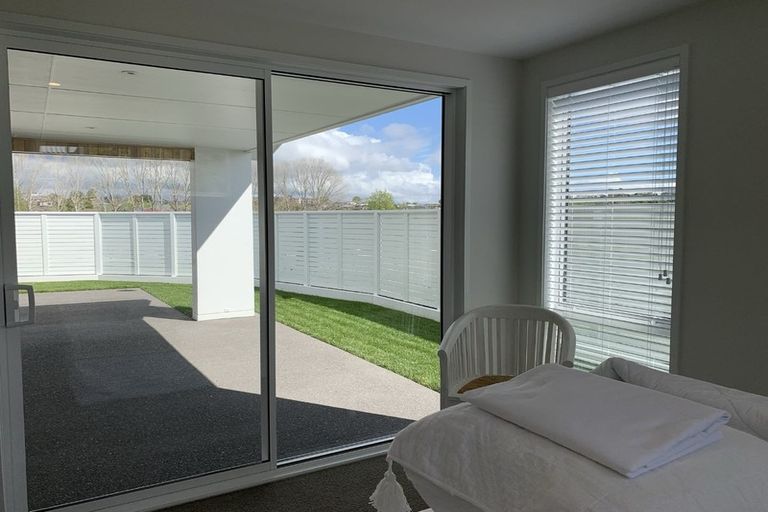 Photo of property in 41 Saint Pauls Drive, Brookfield, Tauranga, 3110