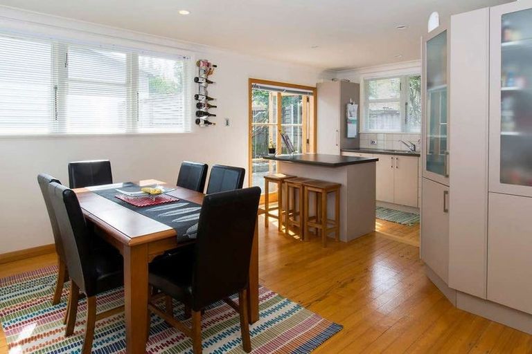 Photo of property in 160b Ridge Road, Howick, Auckland, 2014