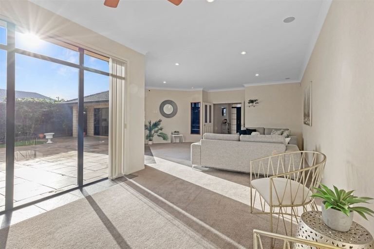 Photo of property in 626 Gloucester Road, Papamoa Beach, Papamoa, 3118