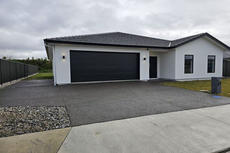 Photo of property in 27 Arihi Crescent, Frimley, Hastings, 4120