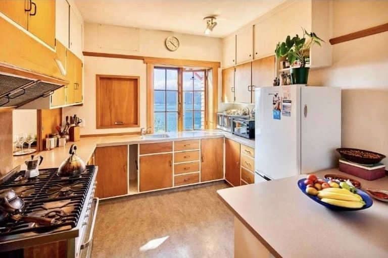 Photo of property in 57 Grafton Road, Roseneath, Wellington, 6011