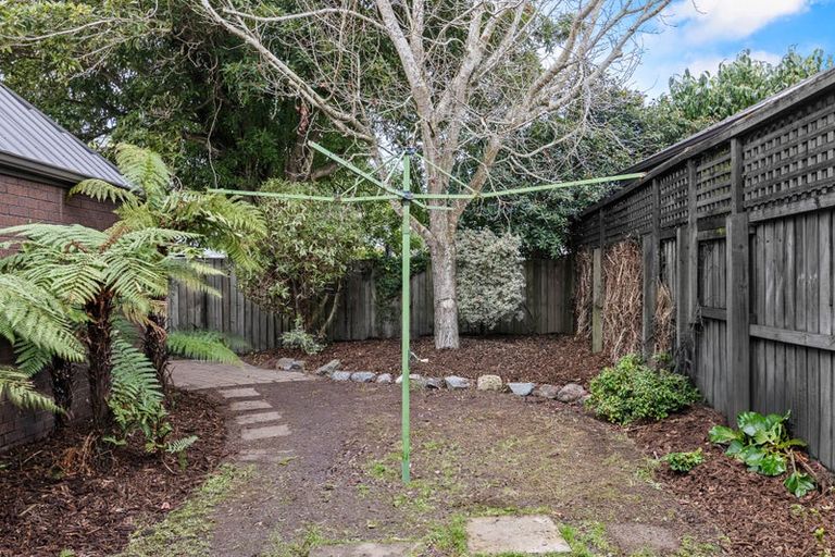 Photo of property in 3/251 Memorial Avenue, Burnside, Christchurch, 8053