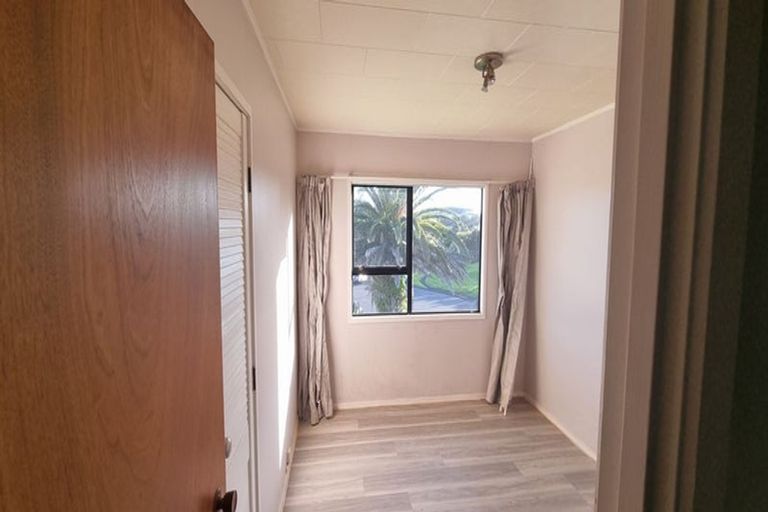 Photo of property in 22 James Walter Place, Mount Wellington, Auckland, 1060