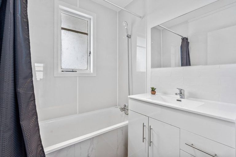 Photo of property in 5 Church Street, Onerahi, Whangarei, 0110