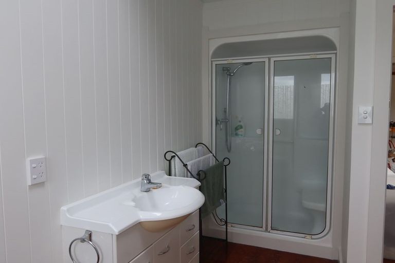 Photo of property in 22 Graham Street, Te Kopuru, 0391