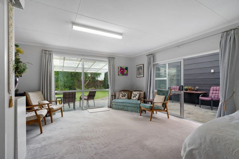 Photo of property in 10 Taylor Street, Cambridge, 3434