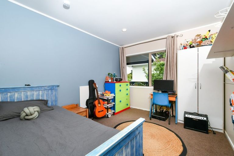 Photo of property in 27 Bethells Road, Waitakere, Auckland, 0816