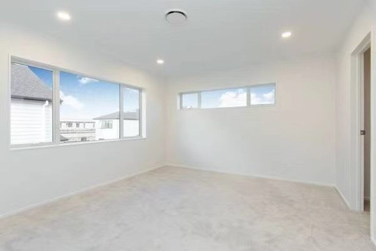 Photo of property in 20 Pinefield Road, Whenuapai, Auckland, 0618