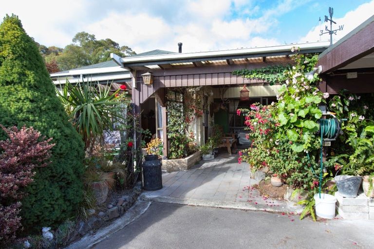 Photo of property in 77250 State Highway 2, Dannevirke, 4930