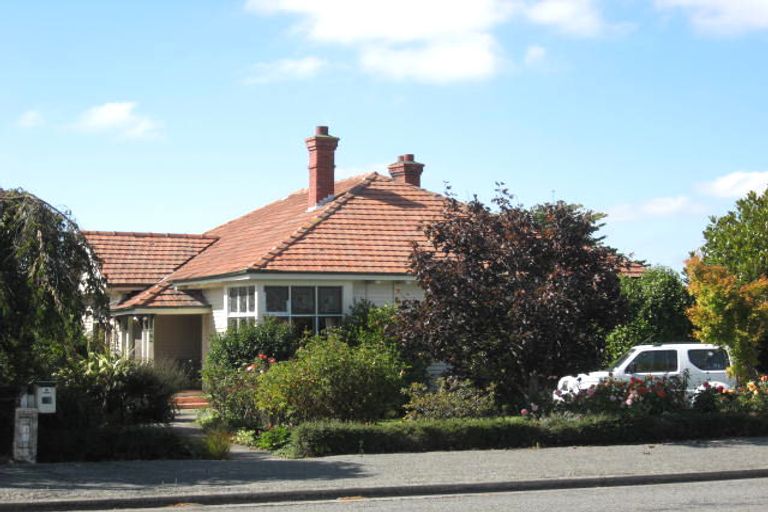 Photo of property in 25 Aitken Street, Ashburton, 7700