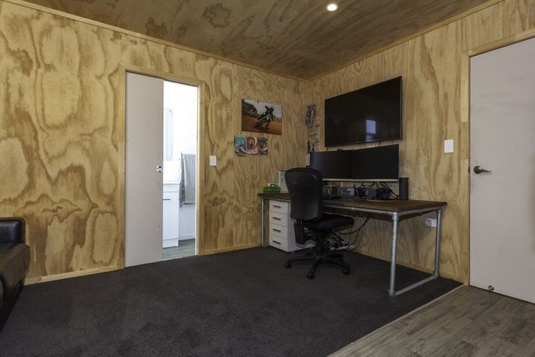 Photo of property in 30 Tairua Palms Place, Tairua, 3508