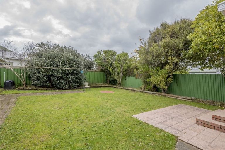 Photo of property in 28 Elizabeth Street, Levin, 5510