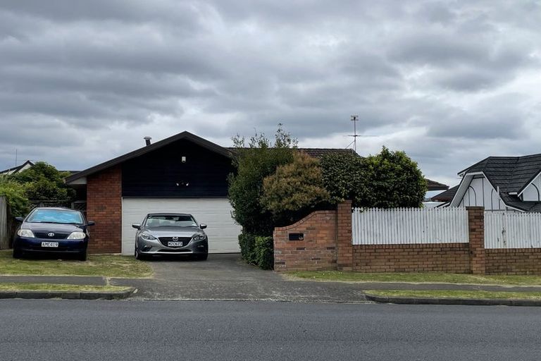 Photo of property in 129 Whitford Road, Somerville, Auckland, 2014