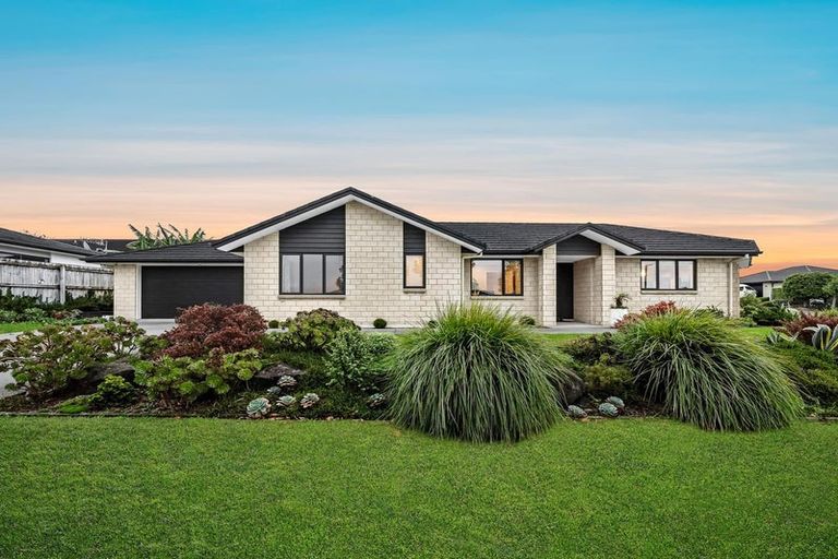 Photo of property in 4 Mark Ball Drive, Pokeno, 2402