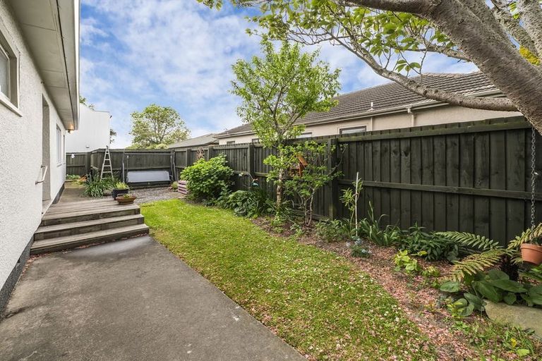 Photo of property in 37 Sugden Street, Spreydon, Christchurch, 8024