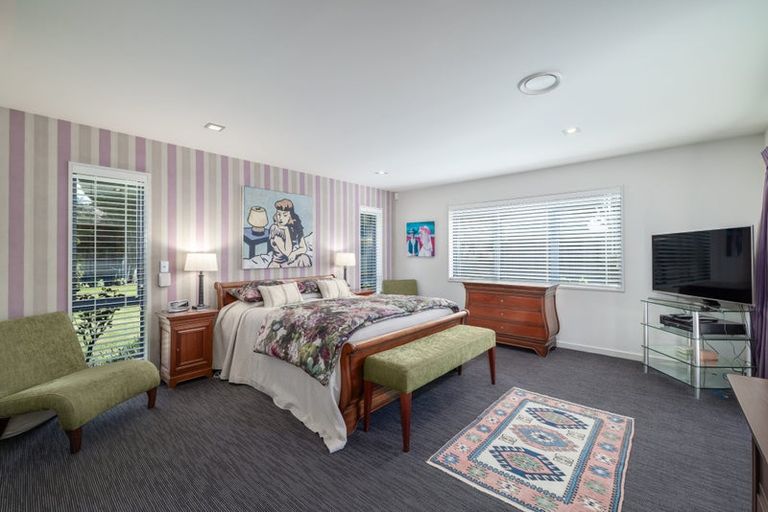 Photo of property in 30 Glen Oaks Drive, Northwood, Christchurch, 8051